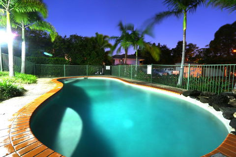 Theme Park HolidayTownhouse - Inverell Accommodation 1