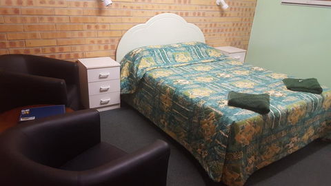 Tiaro Motor Inn - Inverell Accommodation 1