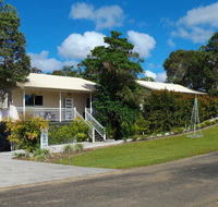 Tinaroo Sunset Retreat - Inverell Accommodation
