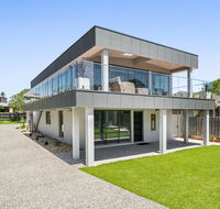 Top Class Beach Front Tootgarook - Inverell Accommodation