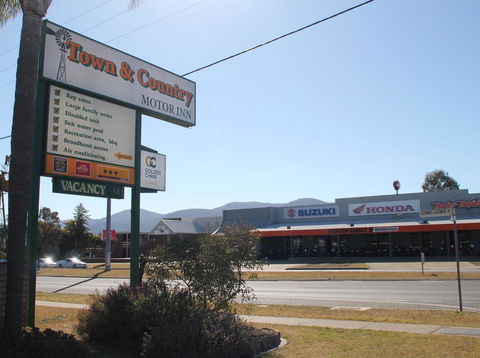 Town And Country Motor Inn - Inverell Accommodation 3