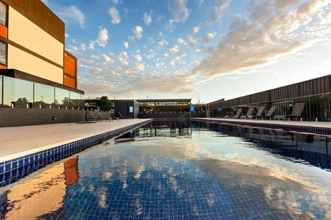 Trendy, Self Contained Inner City Apartment - Inverell Accommodation 3