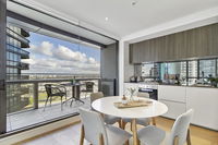 Book Docklands Accommodation Vacations Inverell Accommodation Inverell Accommodation