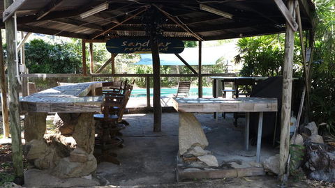 Unit 2 The Barracks Arcadia - Inverell Accommodation 3
