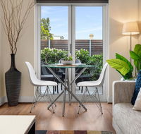 Urban Rest - Banq - Inverell Accommodation