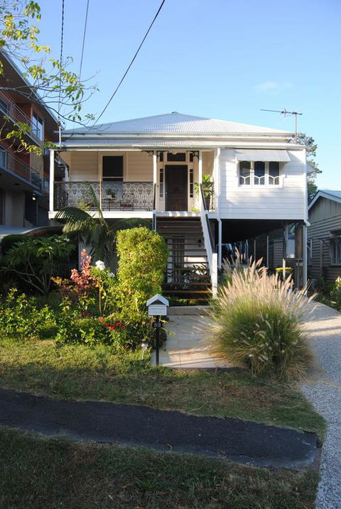 Victoria 53 - Inverell Accommodation 3