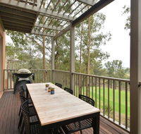 Villas Diciotto sleeps 18 Resort Condos located within Cypress Lakes Resort nothing is more central - Inverell Accommodation