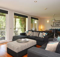 Villas Venticuatro Sleeps 24 Resort Condos located within Cypress Lakes Resort nothing is more central - Inverell Accommodation