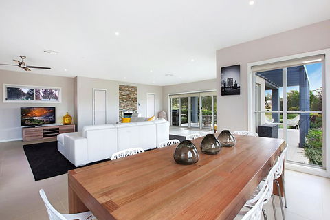 Vista One - Inverell Accommodation 3