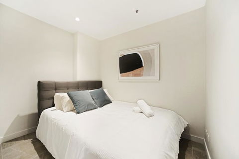 Walking To Darling Harbour, Townhall, QVB,ICC. - Inverell Accommodation 1