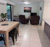 Waratah and Wattle Apartments - Inverell Accommodation