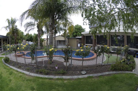 Warrina Motor Inn - Inverell Accommodation 3