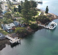 Waterfront Cottages - Inverell Accommodation