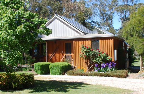 Bluegum Ridge Cottages - Inverell Accommodation 8