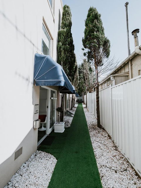SoYa Apartment Hotel - Inverell Accommodation 4