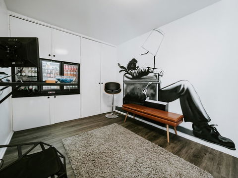 SoYa Apartment Hotel - Inverell Accommodation 13