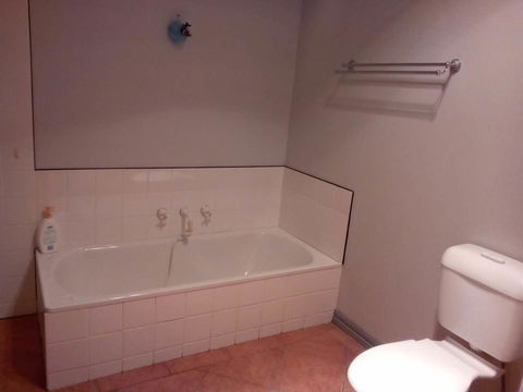Avala Accommodation Daylesford - Inverell Accommodation 5