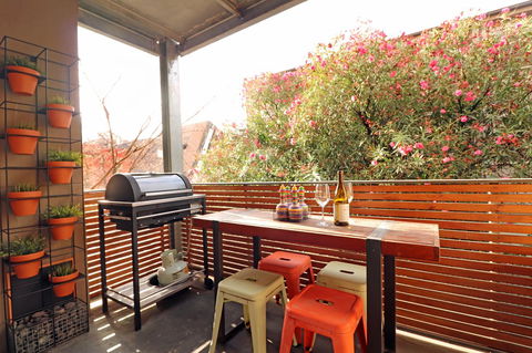 Colour Pop Fitzroy - 3 Bedroom Pet Friendly - Inverell Accommodation 7