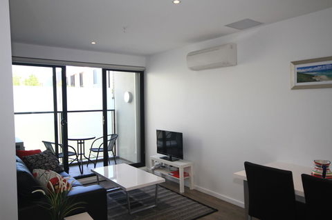 RNR Serviced Apartments North Melbourne - Inverell Accommodation 12