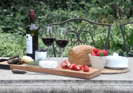 Chestnut Daylesford - Inverell Accommodation 11
