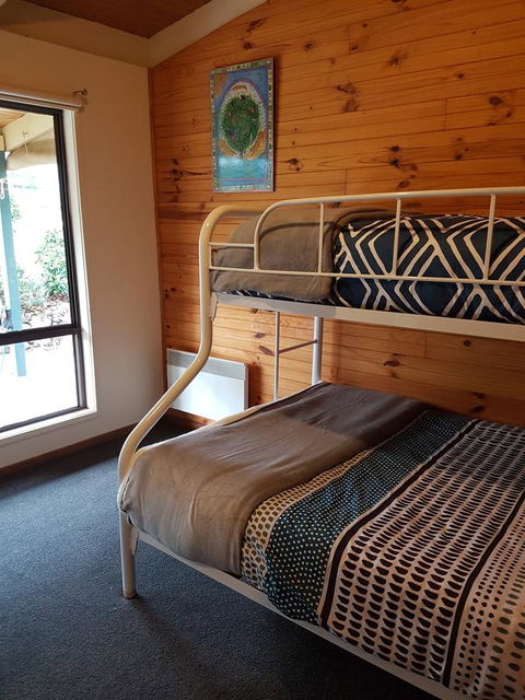 Wahroonga - Inverell Accommodation 9