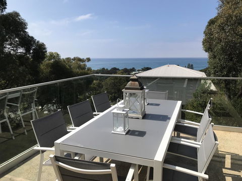 Lorne Sea View Terrace House - Inverell Accommodation 18