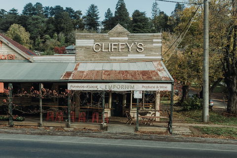 Daylesford Art Motel - Inverell Accommodation 22