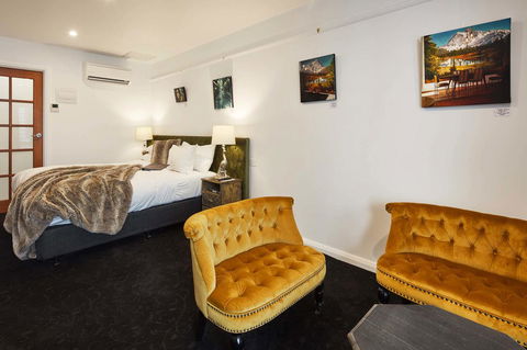Daylesford Art Motel - Inverell Accommodation 13