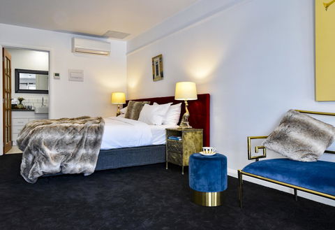 Daylesford Art Motel - Inverell Accommodation 10