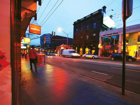 Oaks Melbourne South Yarra Suites - Inverell Accommodation 19