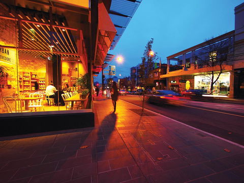 Oaks Melbourne South Yarra Suites - Inverell Accommodation 11