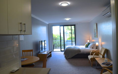 Mansfield Apartments - Inverell Accommodation 13