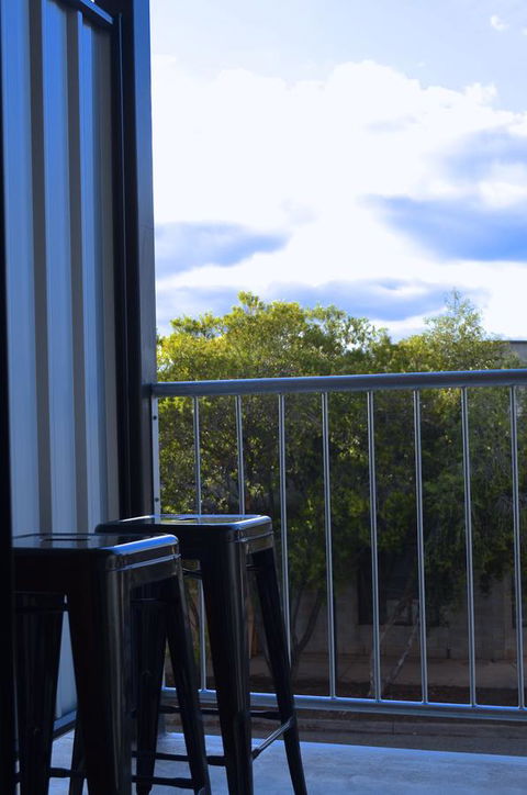 Mansfield Apartments - Inverell Accommodation 9
