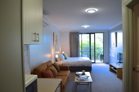 Mansfield Apartments - Inverell Accommodation 17