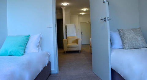 Mansfield Apartments - Inverell Accommodation 14