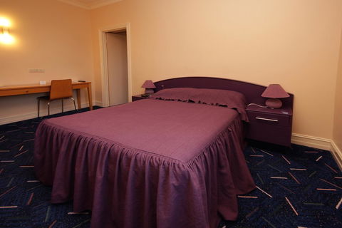 Mitchell River Tavern - Inverell Accommodation 22