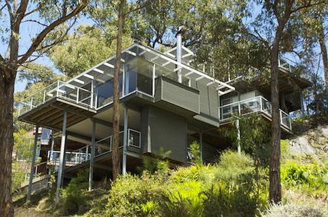 Lorne Luxury - Inverell Accommodation 0