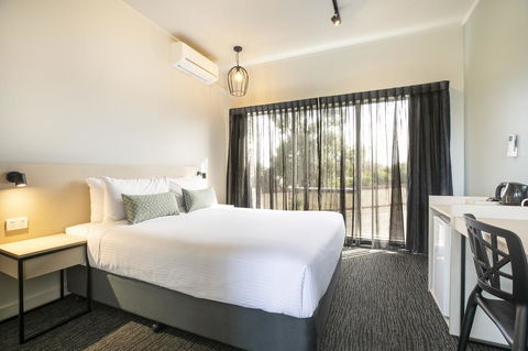 Nightcap At Excelsior Hotel - Inverell Accommodation 16