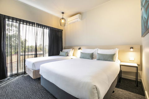 Nightcap At Excelsior Hotel - Inverell Accommodation 0