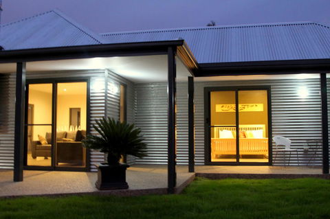 3 Bells Alpine Cottage - Inverell Accommodation 10