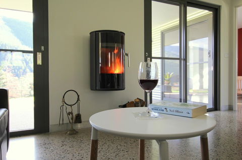 3 Bells Alpine Cottage - Inverell Accommodation 19
