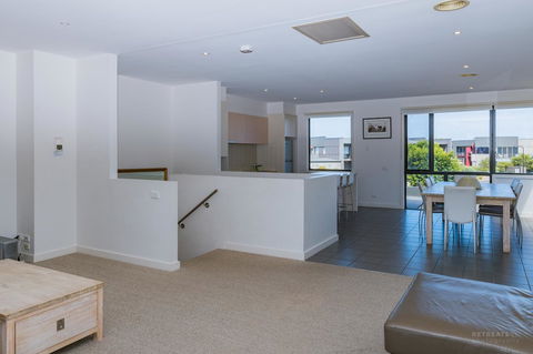 1 Sunset Place - Inverell Accommodation 8