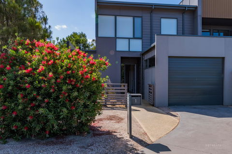 1 Sunset Place - Inverell Accommodation 5