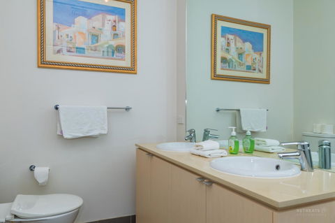 1 Sunset Place - Inverell Accommodation 10