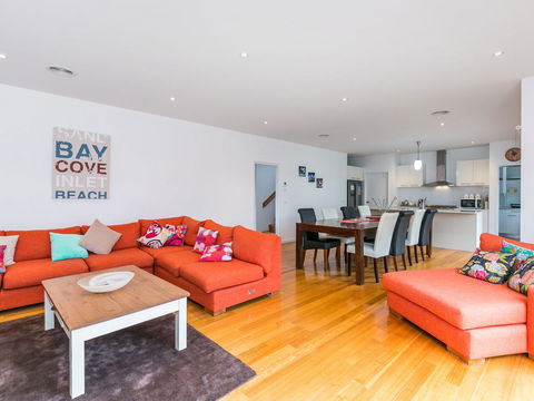 Torquay Timeout - Inverell Accommodation 4