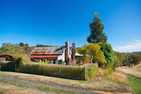 Cabrito - Inverell Accommodation 10
