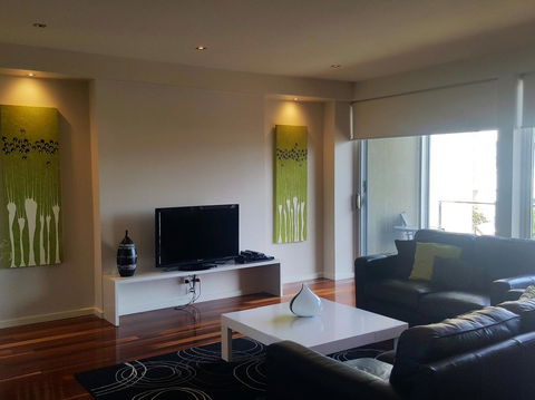 104 On Merri Apartments - Inverell Accommodation 20