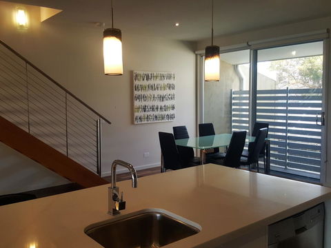 104 On Merri Apartments - Inverell Accommodation 18