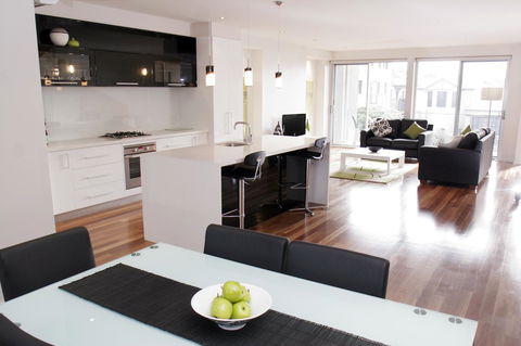 104 On Merri Apartments - Inverell Accommodation 7