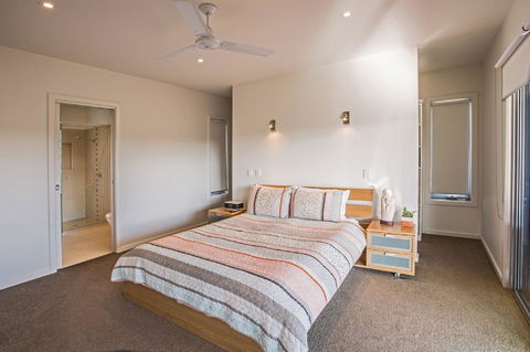 Saltwater Breeze Retreat - Inverell Accommodation 16